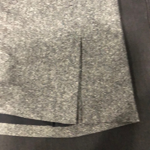 Guess 🖤✨tweed mini skirt with side pleat - Picture 6 of 8